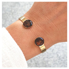 Charger l'image dans la galerie, Jonc doré et cuir de saumon