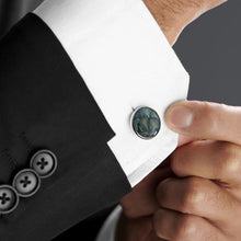 Charger l'image dans la galerie, Bouton de manchette - cuir de saumon