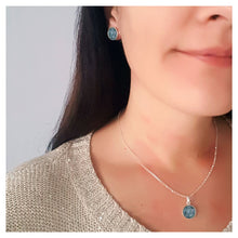 Charger l'image dans la galerie, Collier argent et cuir de saumon