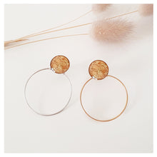 Charger l'image dans la galerie, Boucle d'oreille modulable - cuir de saumon