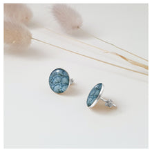 Charger l'image dans la galerie, Grande puce argent- cuir de saumon