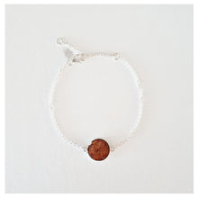 Charger l'image dans la galerie, Bracelet argent et cuir de saumon