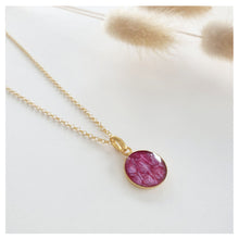 Charger l'image dans la galerie, Collier plaque or et cuir de saumon